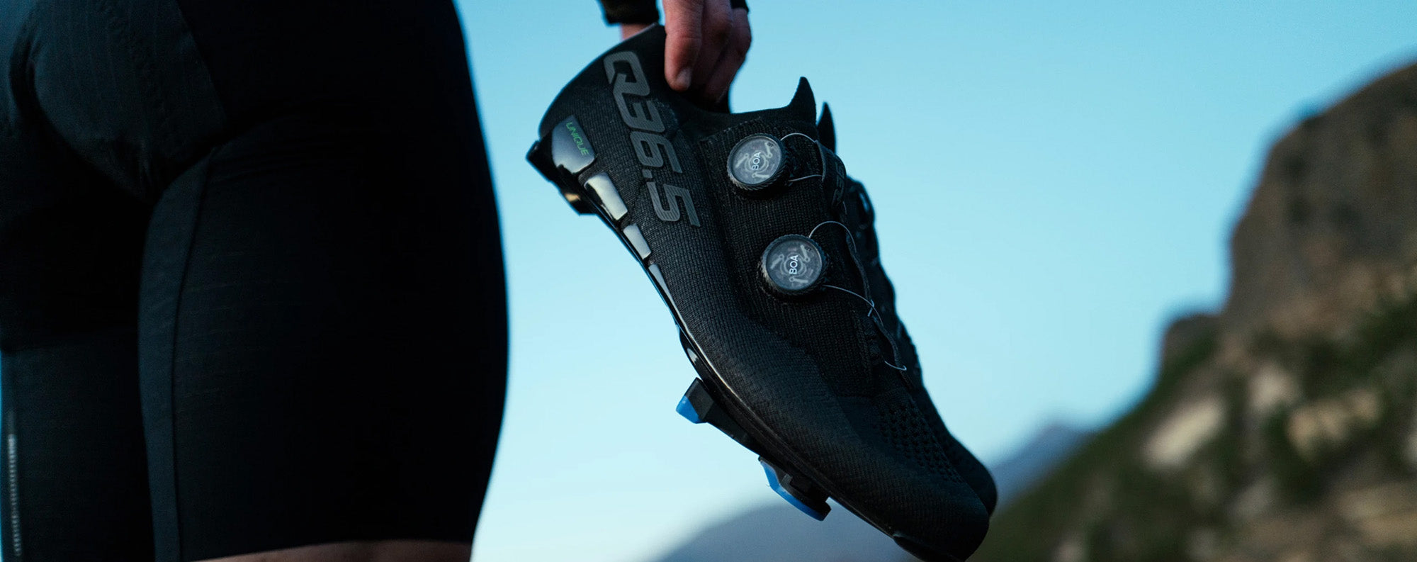 Q36.5 Dottore Clima Road Shoes Black | Strictly Bicycles