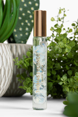 Thomas Blonde Bath + Body Sweet Yucca High-Roller Grab & Go Perfume Stick