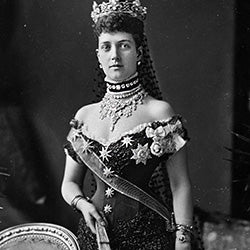 Princess Alexandra / Queen Alexandra Great Britain in her necklaces