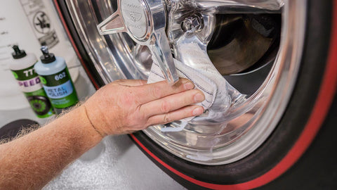 polishing tire rims with metal polish