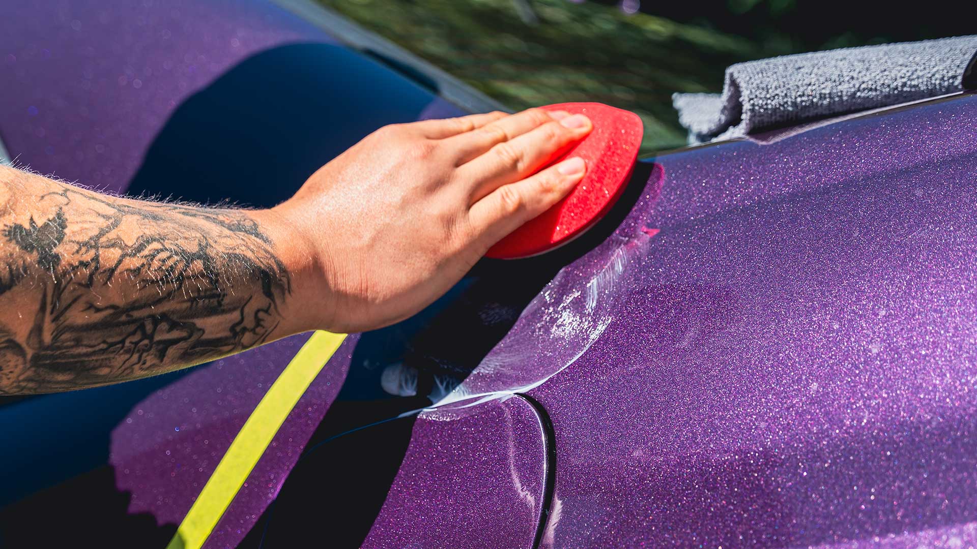 8 Steps to Wax Your Car the Right Way - Leons Auto Body