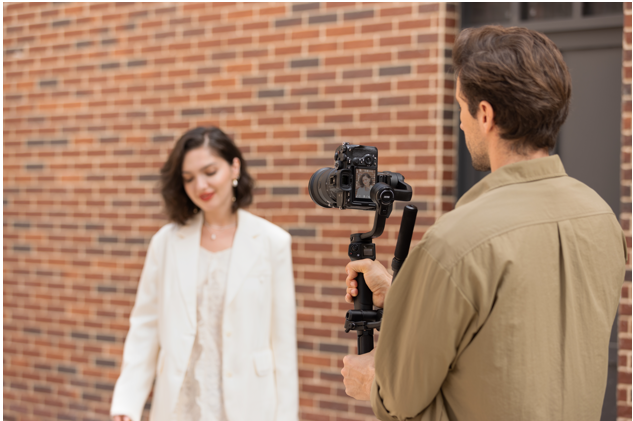 girl shooting a film with zhiyun products