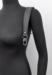 Photo of comfortable shoulder strap on a mannequin.