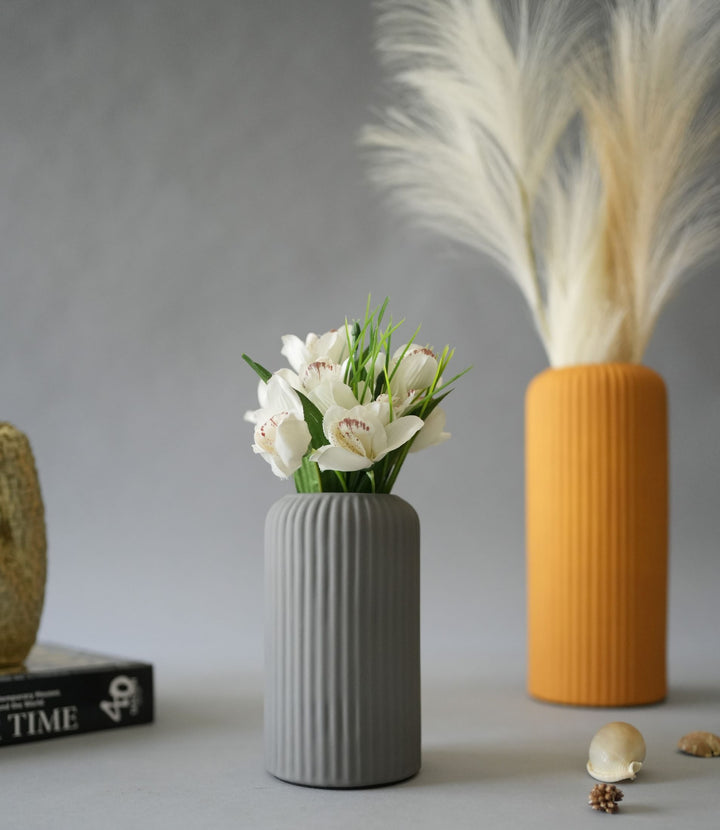 Decorative Flower Vases | The Decor Circle