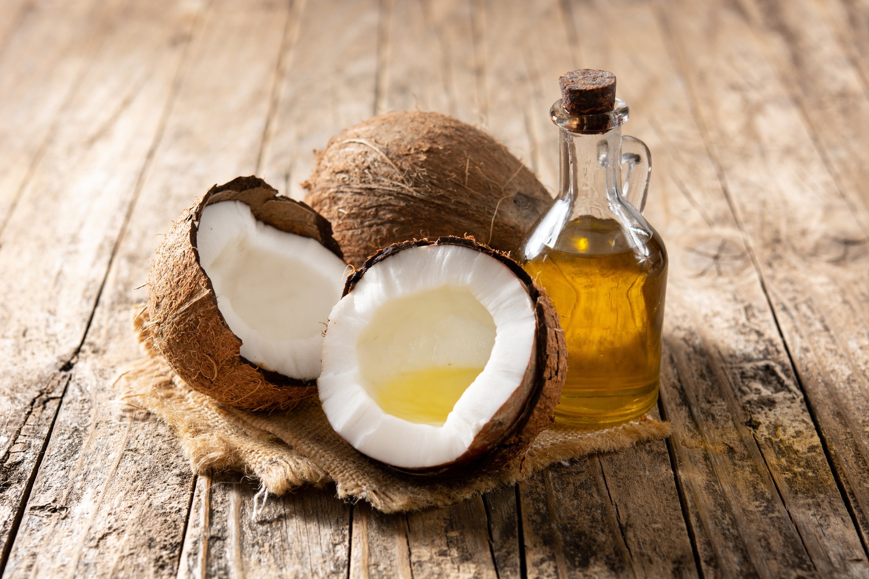 benefits of coconut oil for mens skin