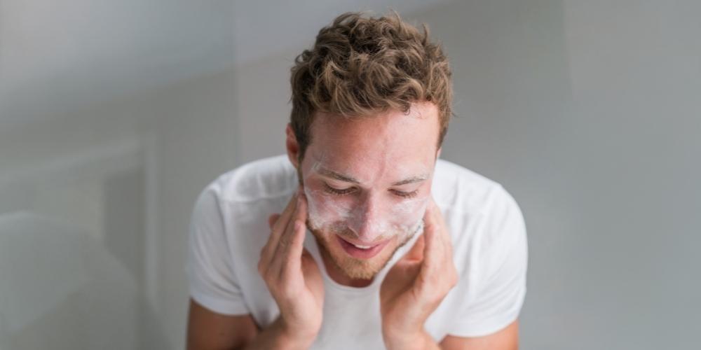 how to properly cleanse your face