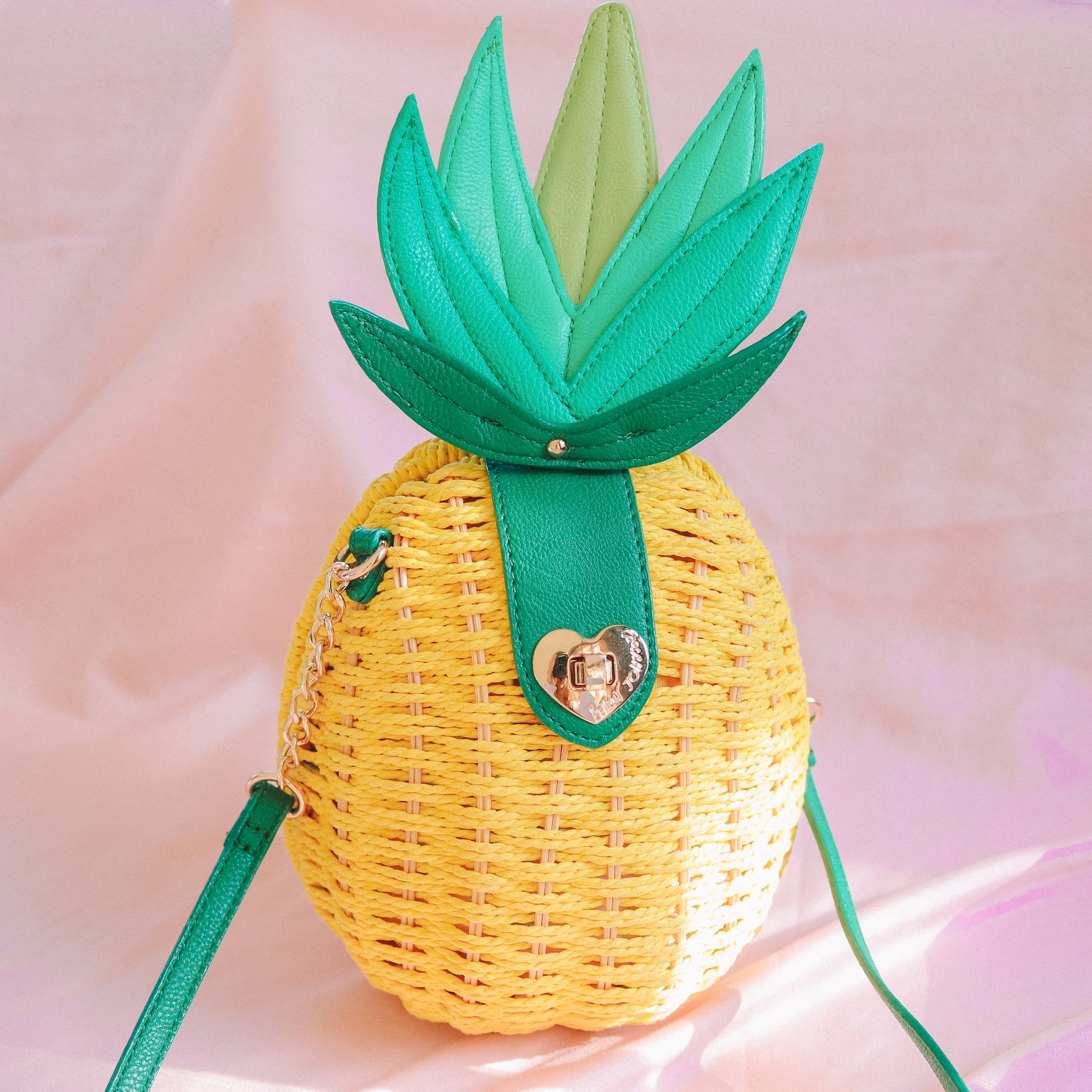 pineapple purse betsey johnson