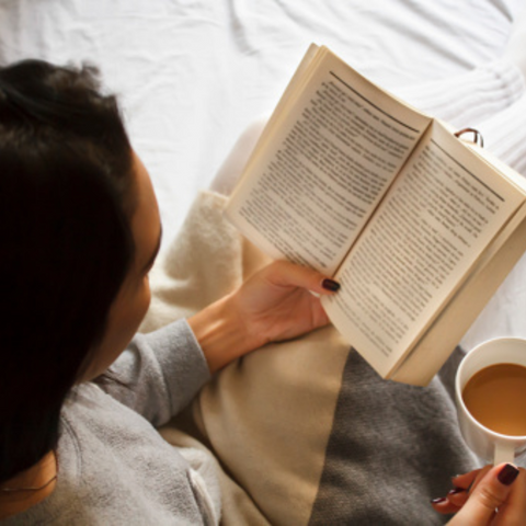 Reading before bedtime can give you a restful night's sleep
