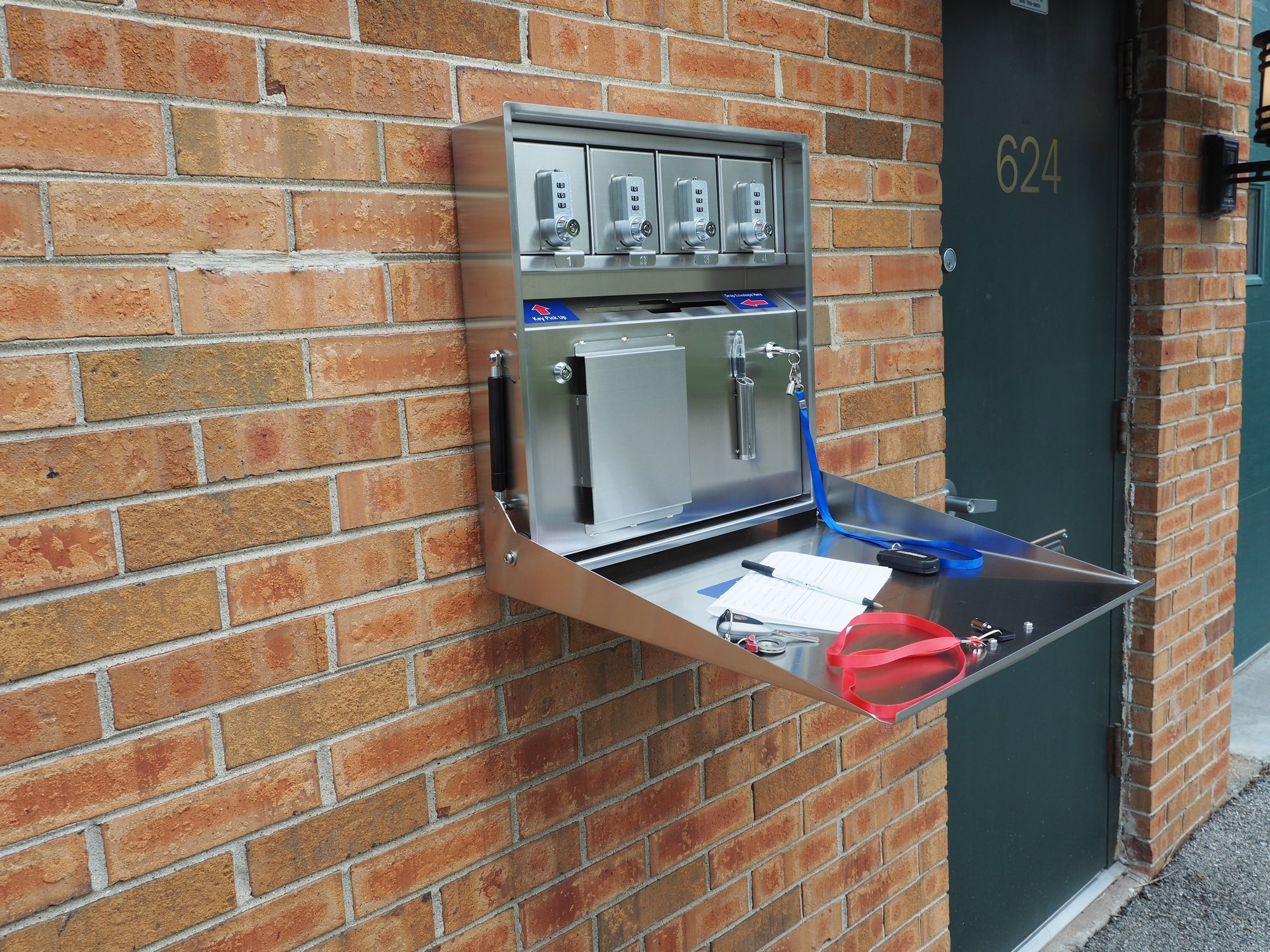 The 1 After Hours Key DropOff / Pickup Solution The SpeedBox