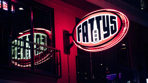 How to Hang Neon Sign with Wire