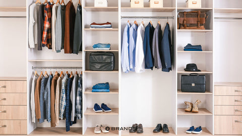 Maintain the organization of your summer wardrobe by dedicating a few minutes each week to tidying up.