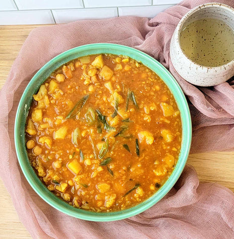 Curried Cauliflower Chili Soup