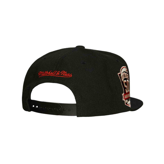 Mitchell & Ness Chicago White Sox Black Coop Evergreen Snapback Hat