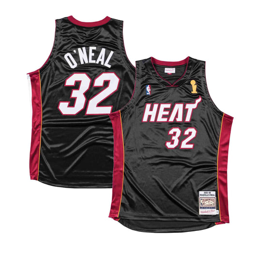 Men's Mitchell & Ness Dwyane Wade Red Miami Heat 2005-06 Hardwood Classics  Authentic - Jersey