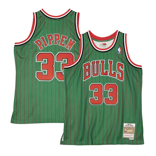 Men's Chicago Bulls Scottie Pippen Mitchell & Ness Gray 1995-96 Hardwood Classics Reload 2.0 Swingman Jersey