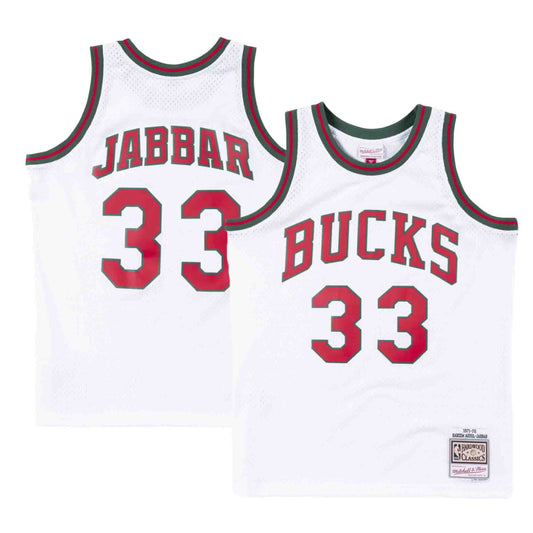 Mitchell & Ness Kareem Abdul-Jabbar Milwaukee Bucks Men's 1970-71 Green Swingman Jersey