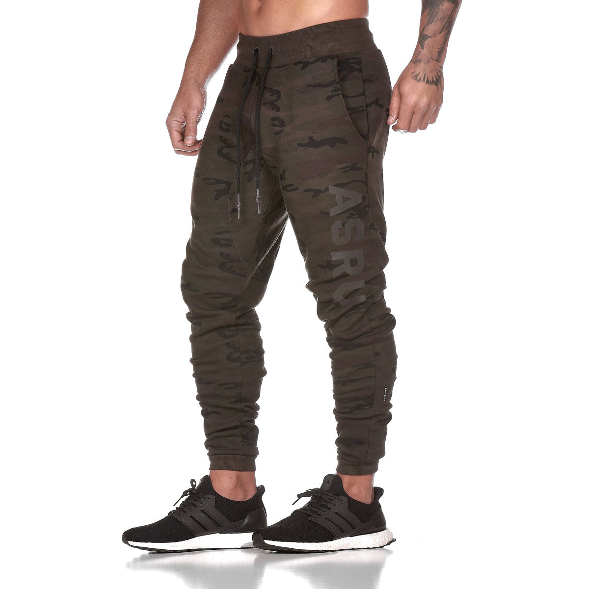 camo fleece joggers