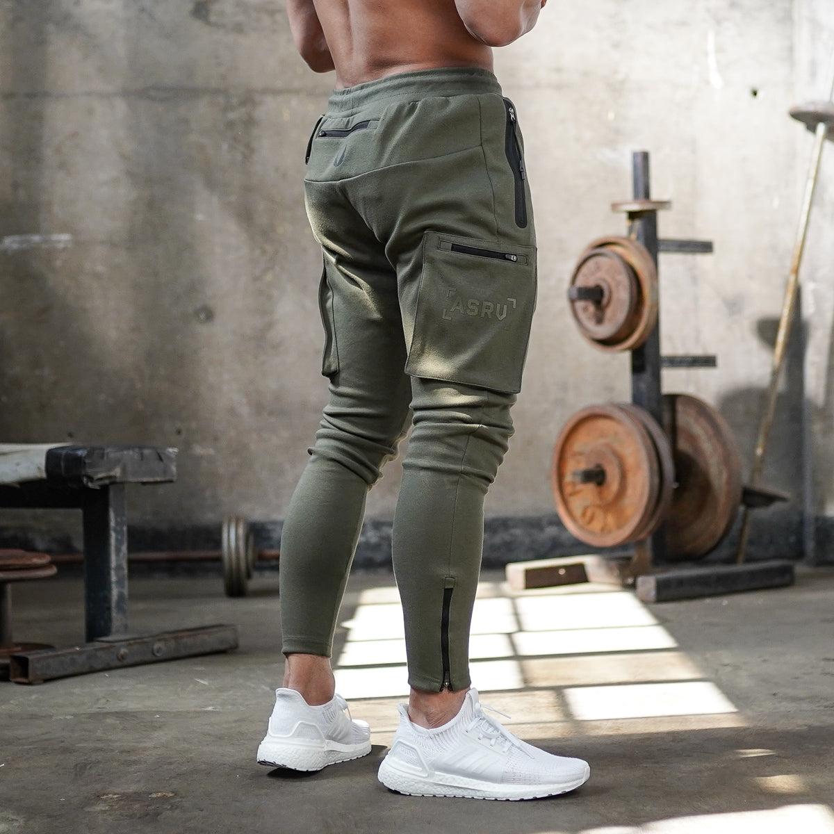 jogger olive