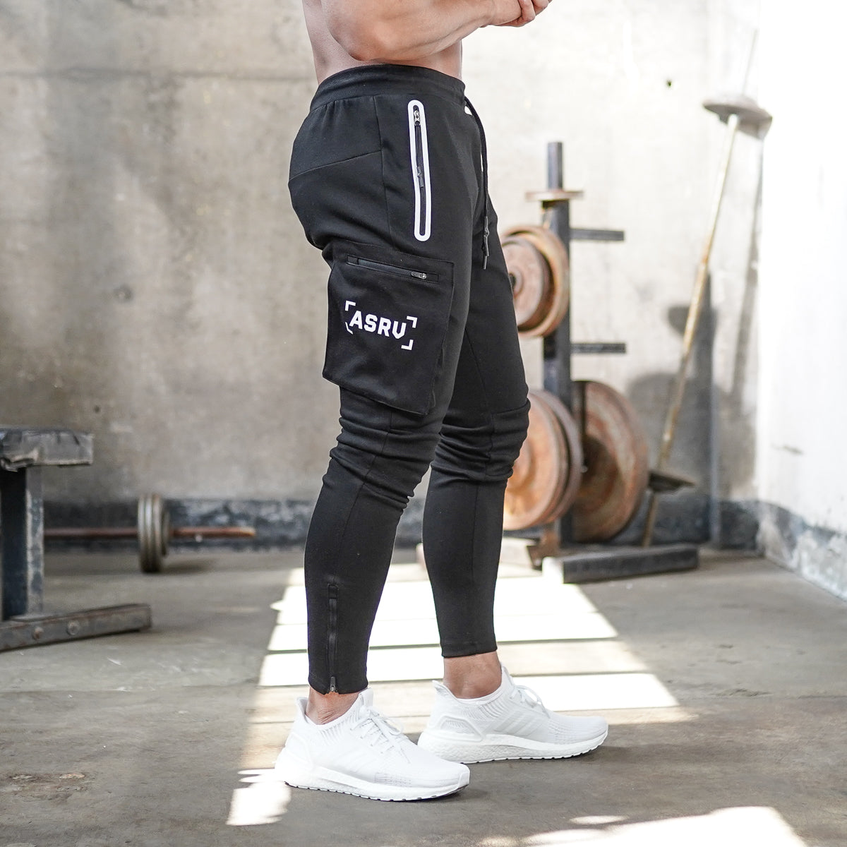 cargo black joggers