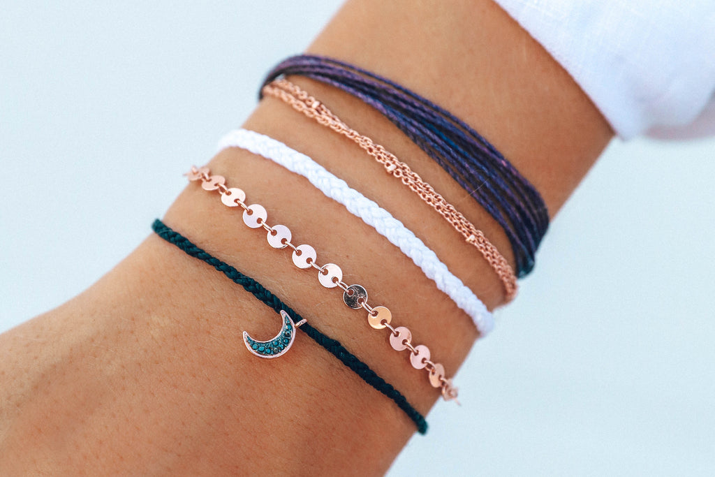 How to Stack Bracelets, Your Complete Guide