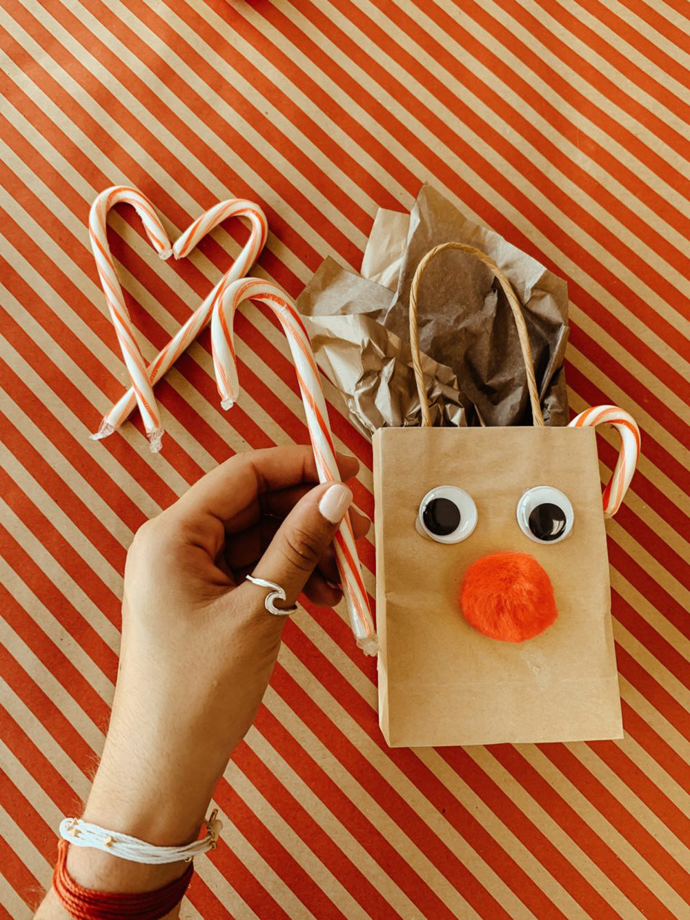 DIY Reindeer Gift Bag Tutorial