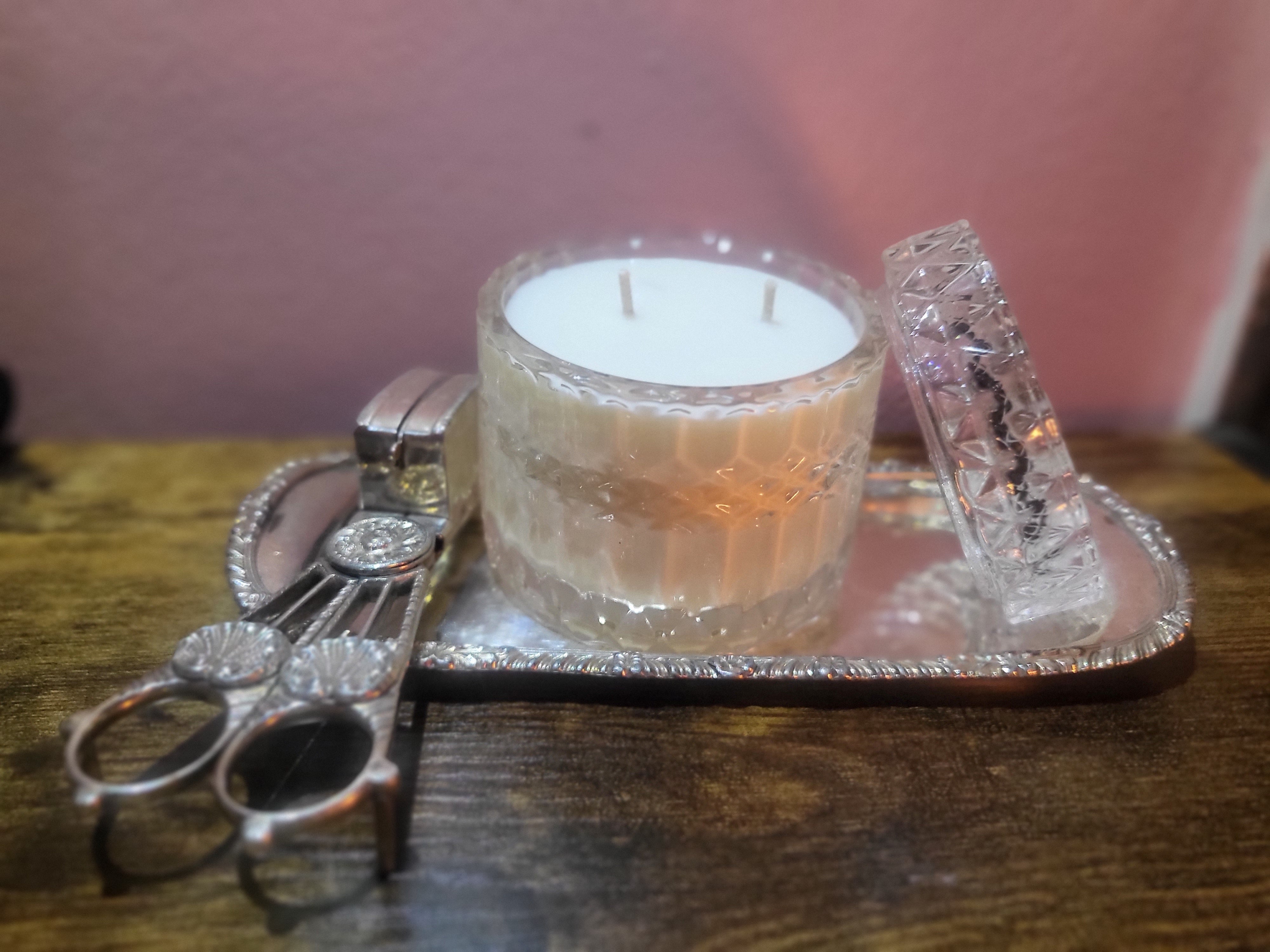 image for Clear vintage inspired candles