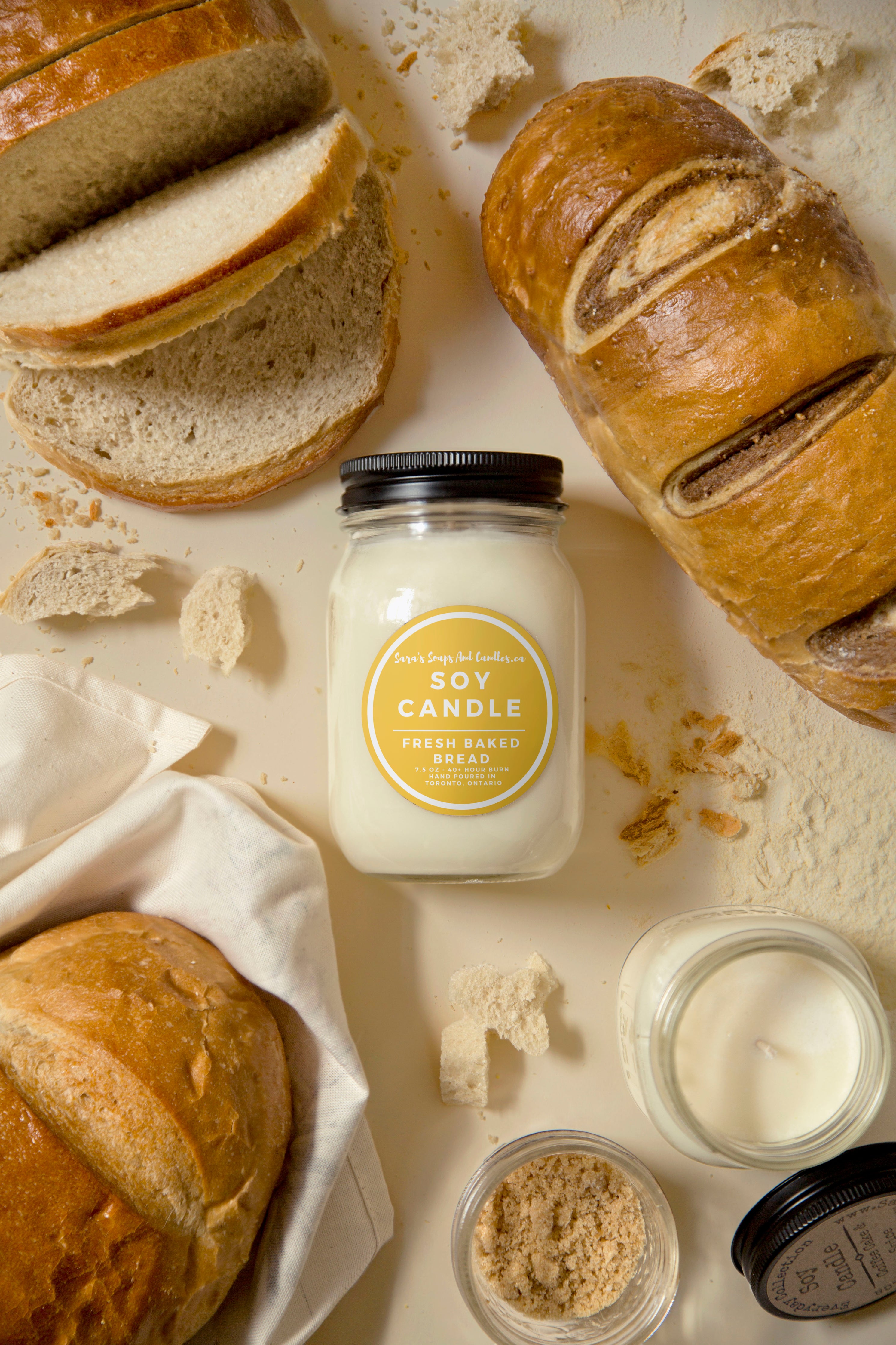 image for Fresh baked bread candle - 14oz