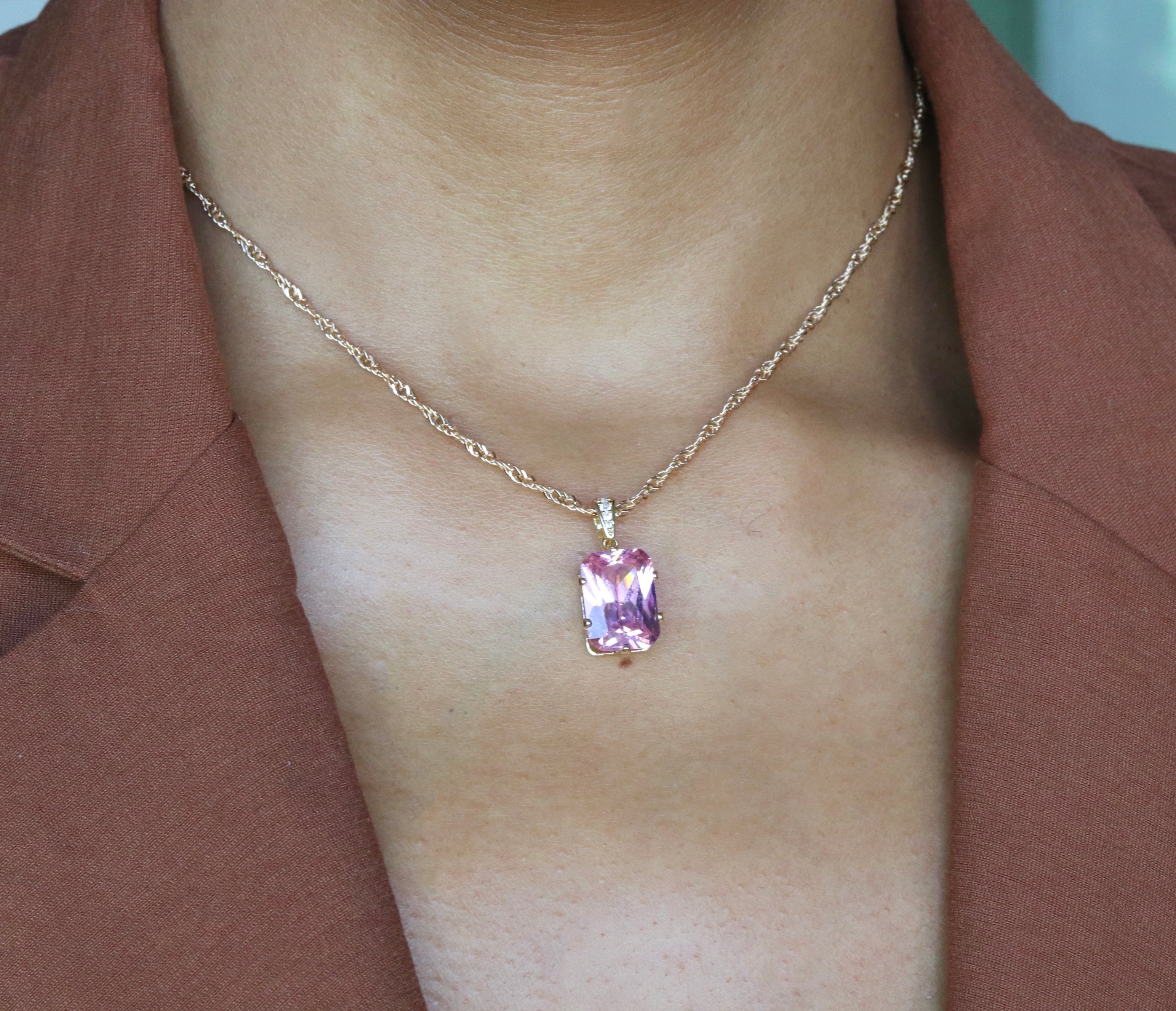 pink gem necklace