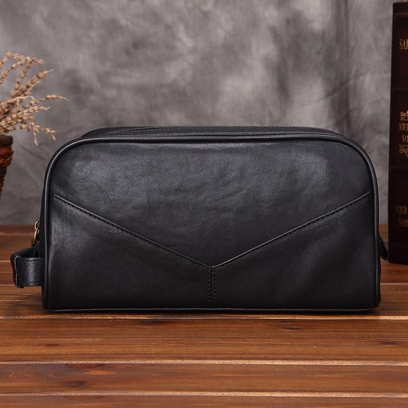 black wristlet bag