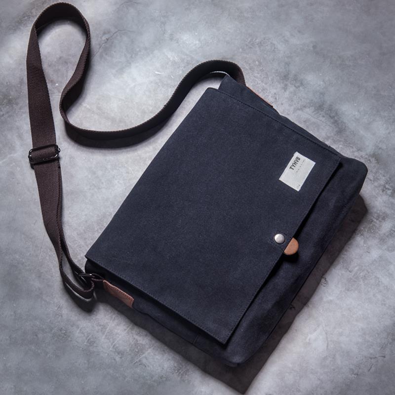 student messenger bag