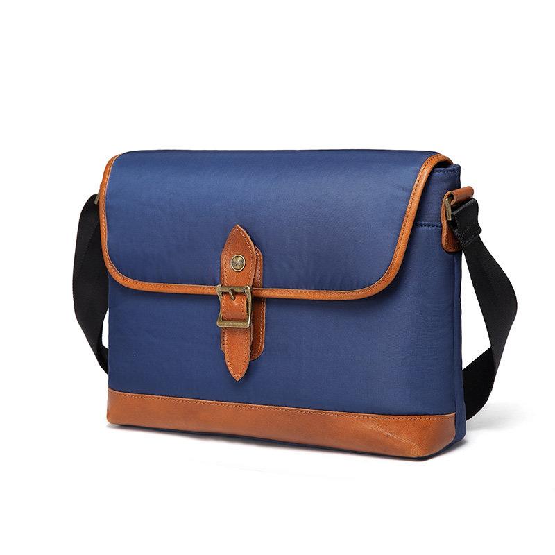 blue side bag