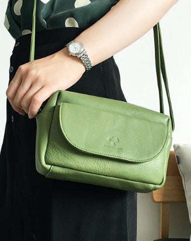 Baggit Women's Sling Bag (Greenery) : : Fashion