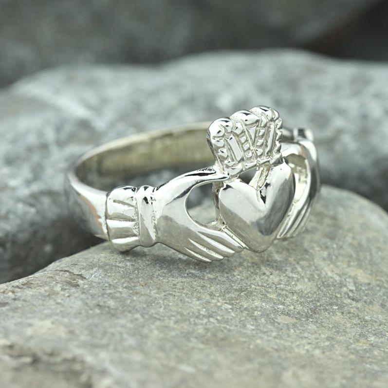 Jewelry Claddagh Ring Mens Silver Claddagh Ring 7 1024x1024 ?v=1505312683