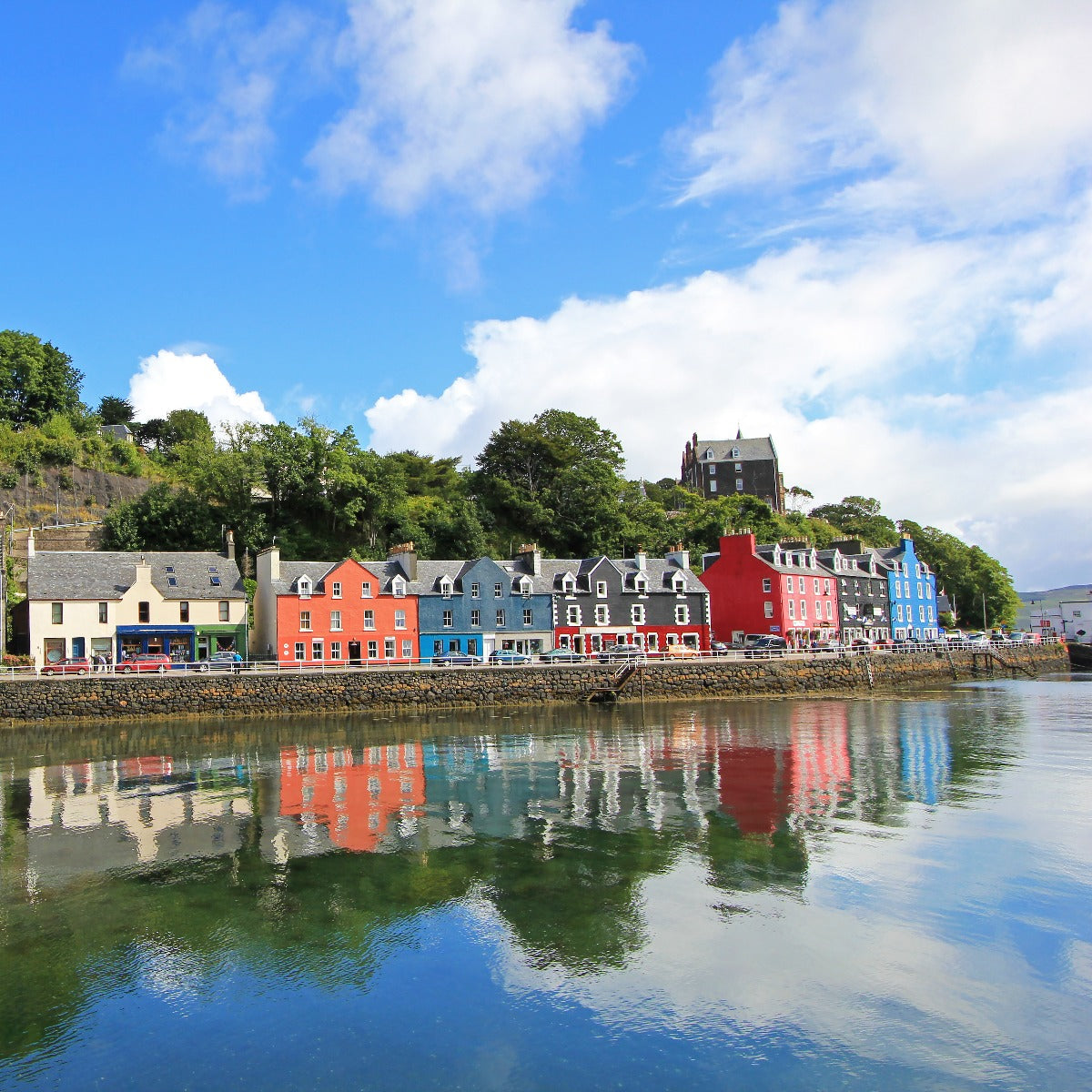 The colourful waterfront in Tobermory