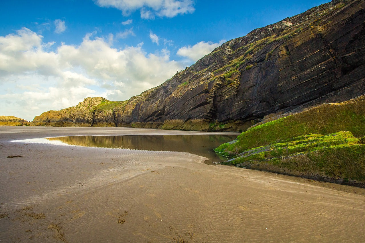 Explore Cardigan Bay | Local Treasure Hunts to Escape the Crowds with Treasure Trails