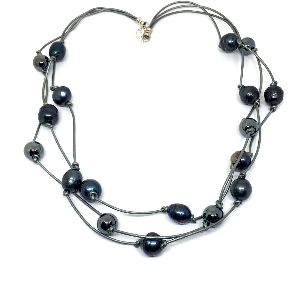 Black necklace – string, salamander theme