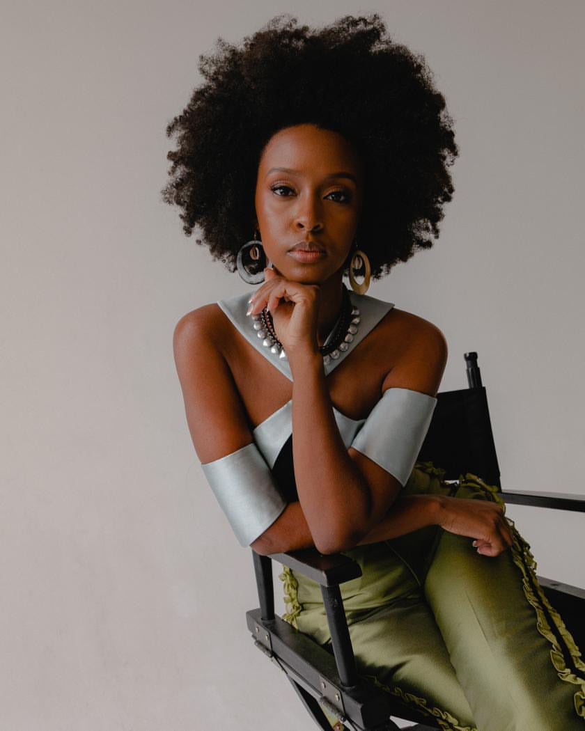 Ebony Obsidan in Washington Roberts for Schick Magazine