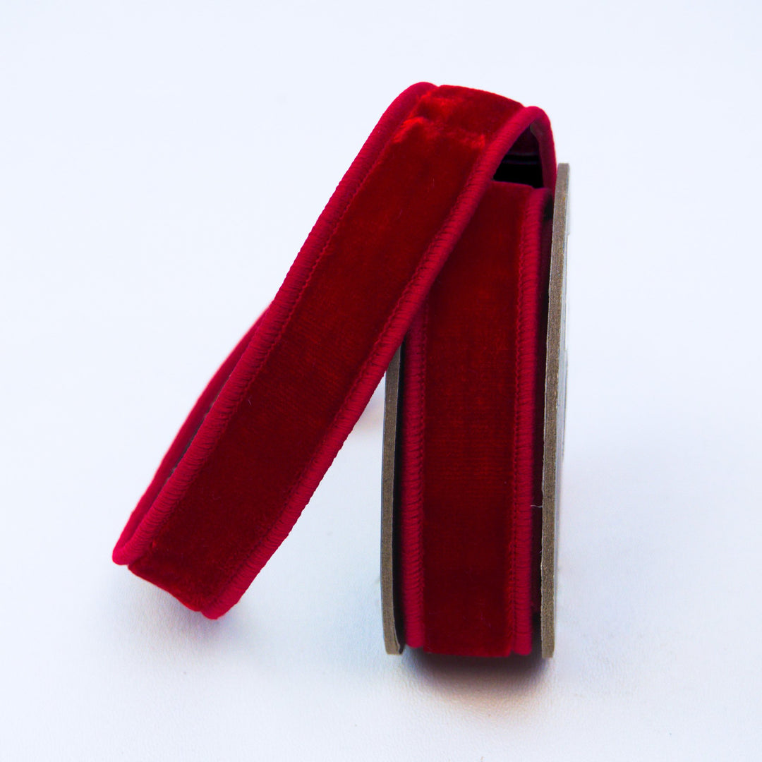 Farrisilk 4 x 10 YD Hot Pink Velvet Luster Wired Ribbon – DecoratorCrafts