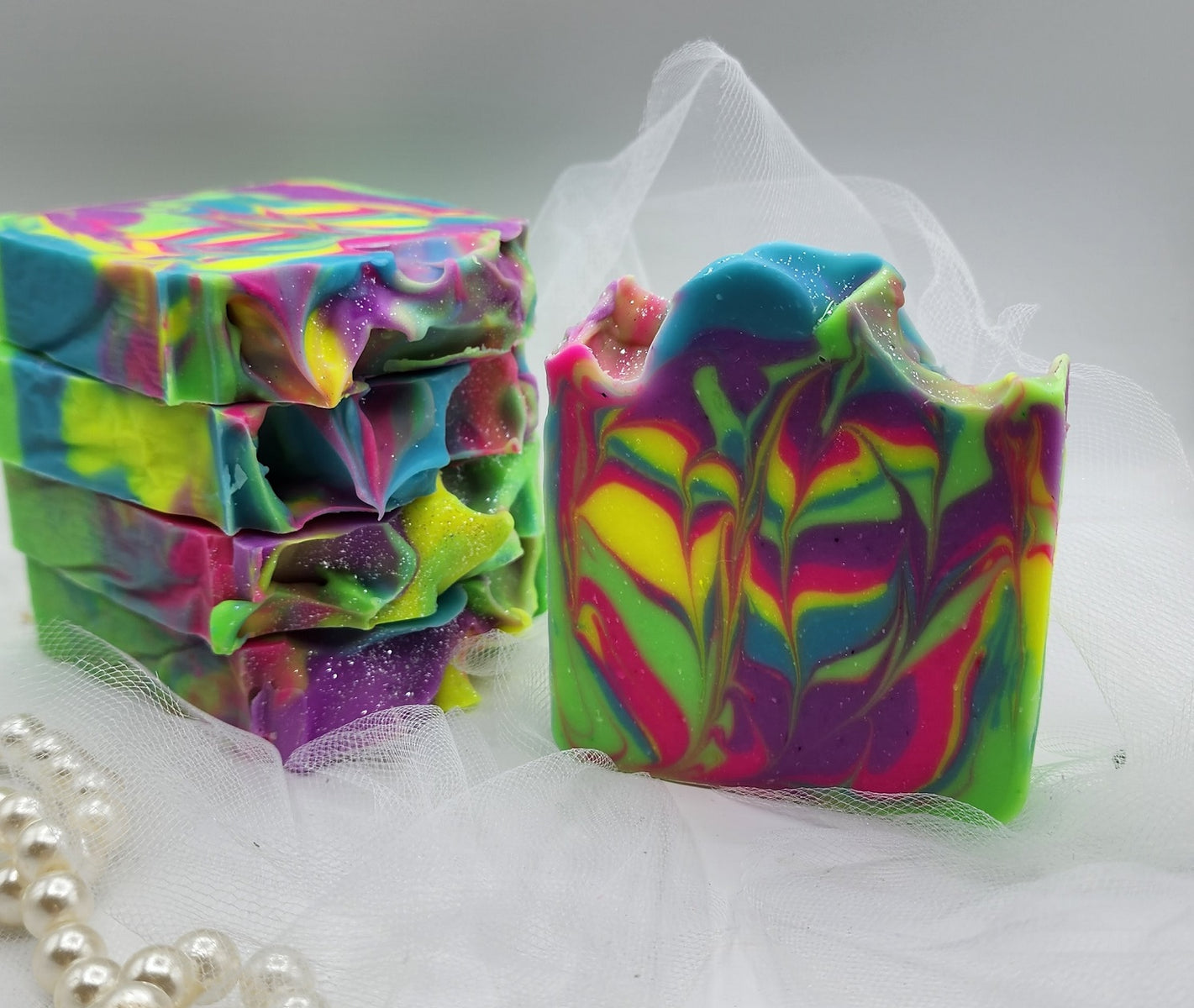 CLEAN HIPPIE / Bar Soap / Gift Soap / Gift Idea / Handmade Soap / Cold Process Soap