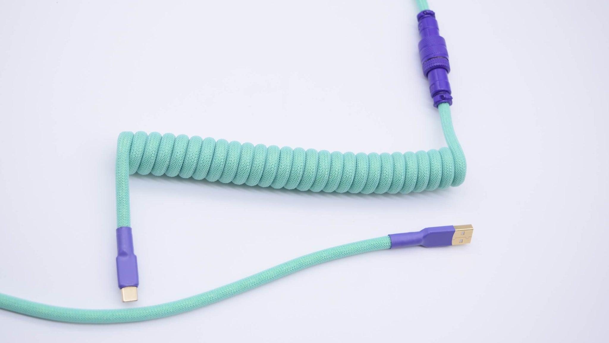 frozen llama cable