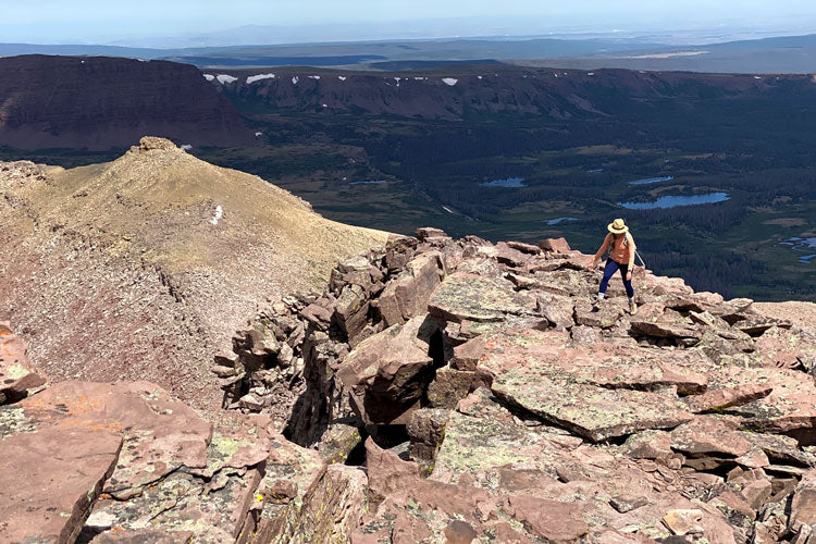 hiking kings peak in utah - 3v gear