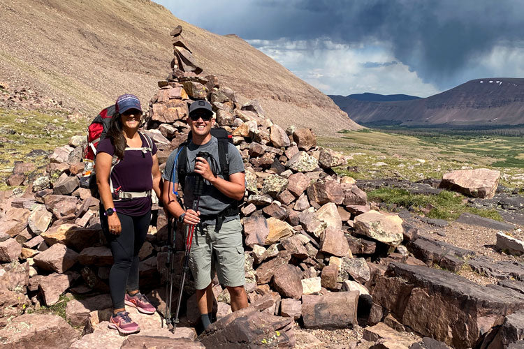 hiking kings peak in utah -gunsight pass - 3v gear