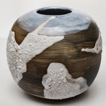 Load image into Gallery viewer, Small moonjar (earthjar??) vase