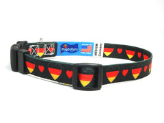 dog collar with german flag and hearts