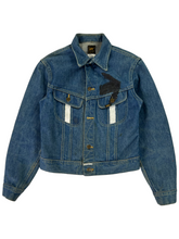 Load image into Gallery viewer, Vintage 80s Lee M R denim hand painted women’s jean jacket (S)