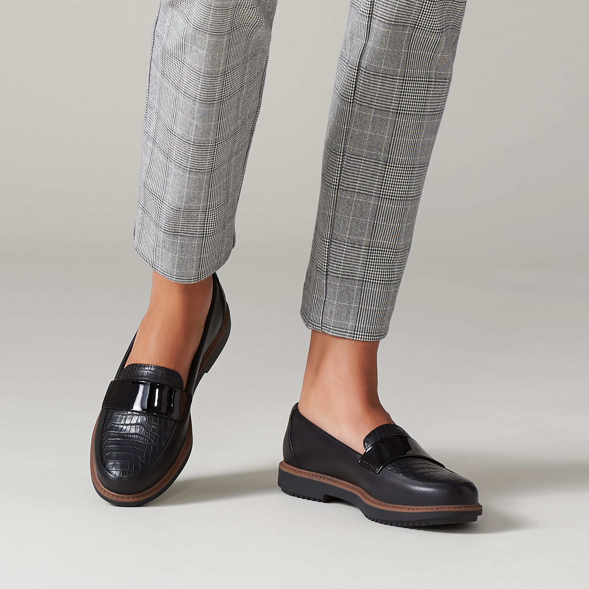 clarks arlie loafers