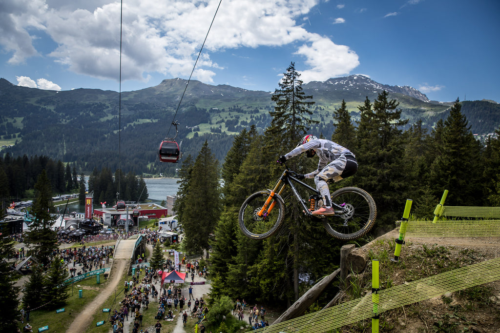 Hayes wins World Cup with Rachel Atherton