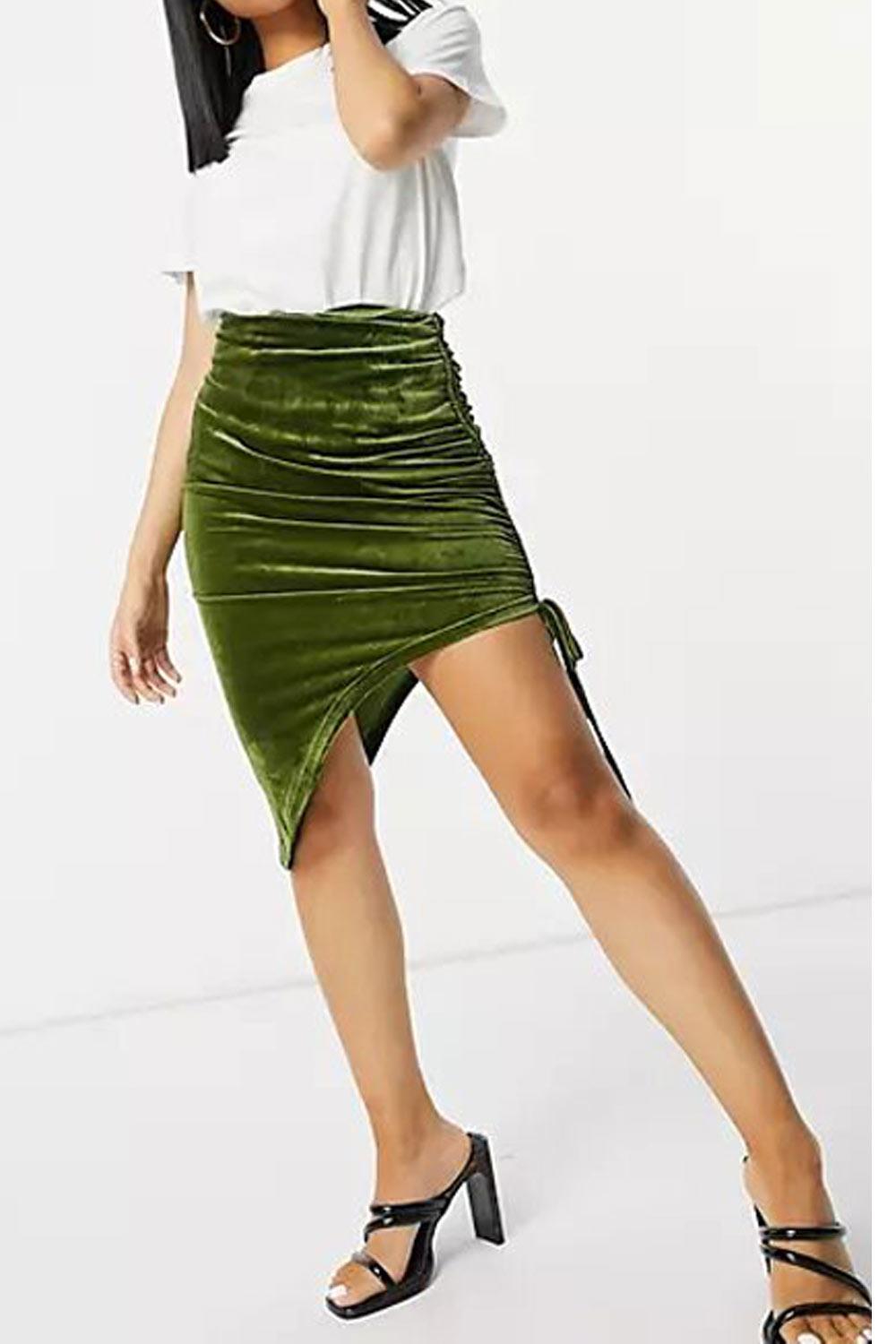 Petite Ruched Mini Skirt In Green Velvet - UK 12