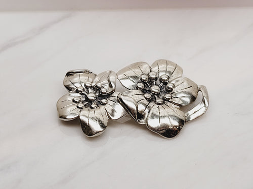 SS Two Flowers Pin