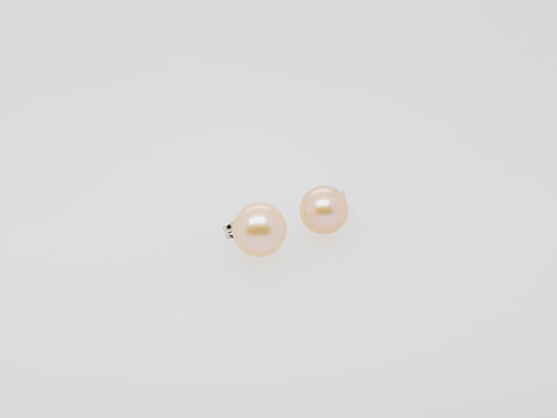 14k White Gold 7.5mm Pink Overtone Pearl Studs